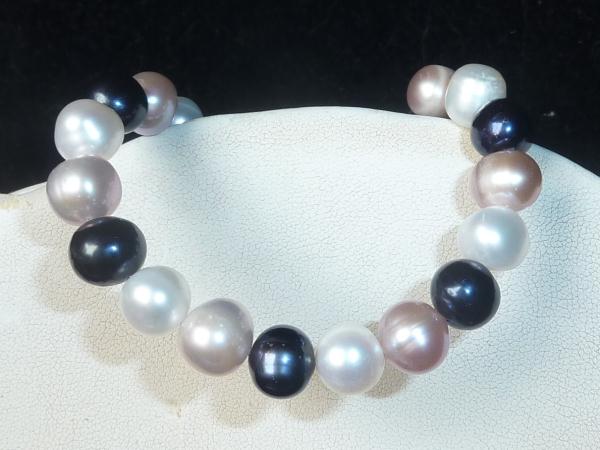 perly černé, bílé, růžovo-fialkové (0109)