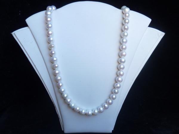 perly bílé (3004b) 60 cm stříbrné zapínání