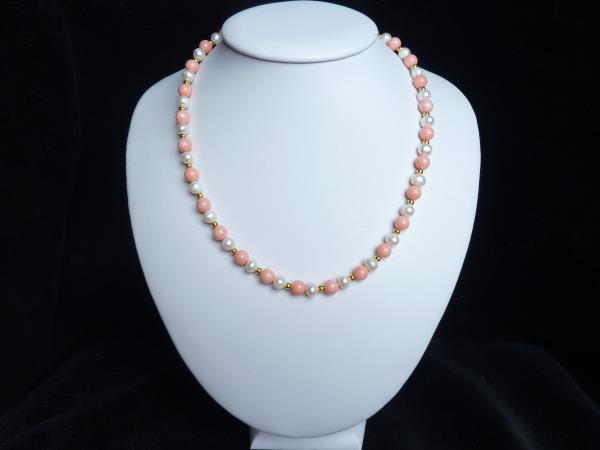 Perly bílé, korál růžový (2511)