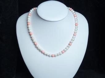 Perly bílé, korál růžový (0504)